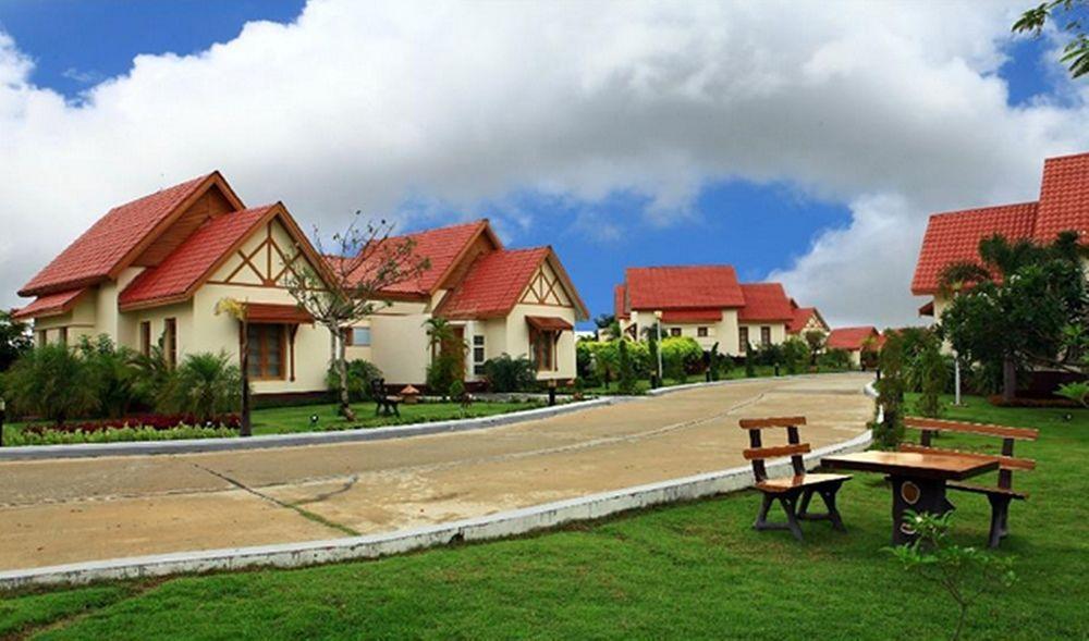 Myat Taw Win Hotel Naypyidaw Exterior photo